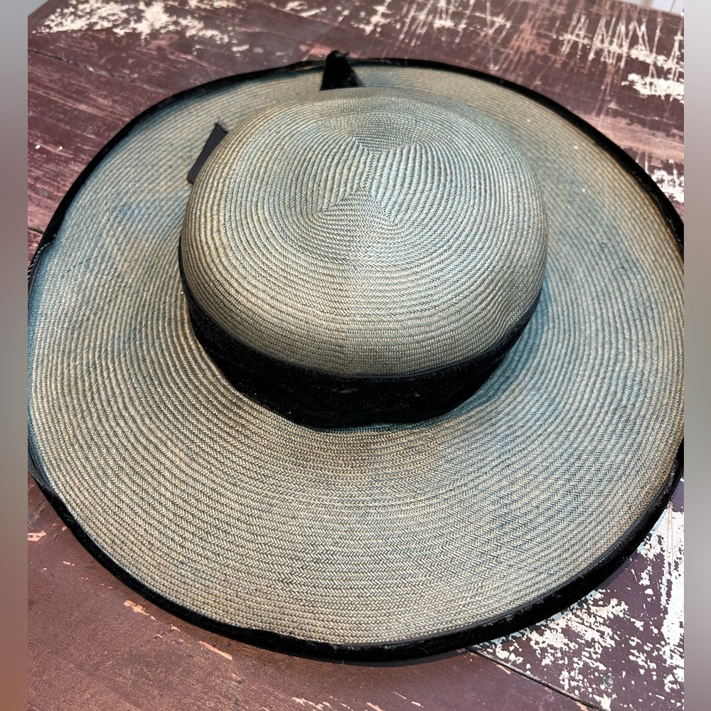 Vintage Blue Straw Hat with Velvet
